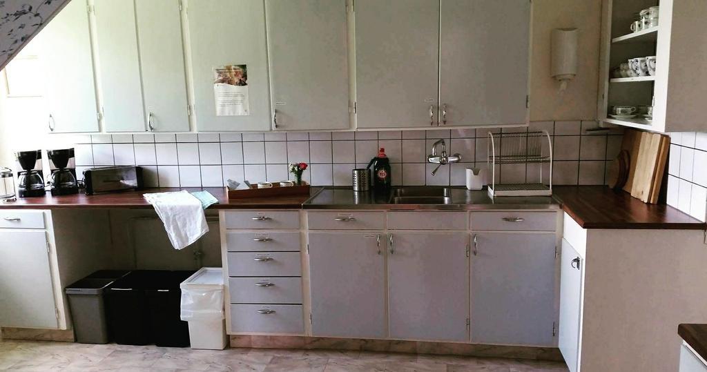 Takern Vandrarhem Svanshals Extérieur photo